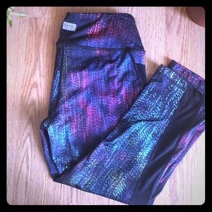 Nicole Miller New York Active Galaxy Crops Size S